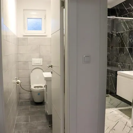 Planinska Kuca Colmar Apartment