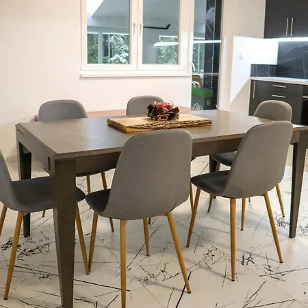 Planinska Kuca Colmar Apartment *